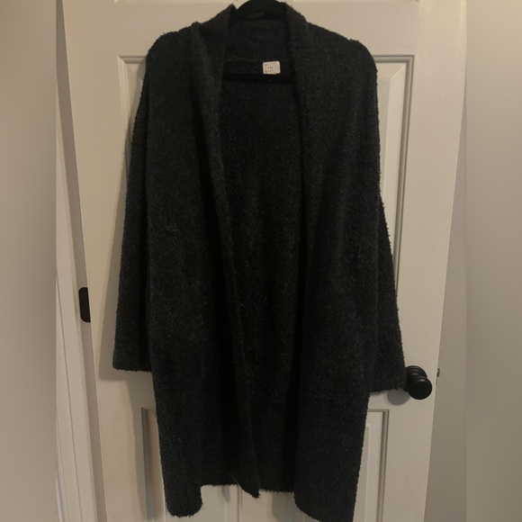 New Women’s fuzzy dark grey oversized sweater by A New Day-size small - Picture 1 of 7